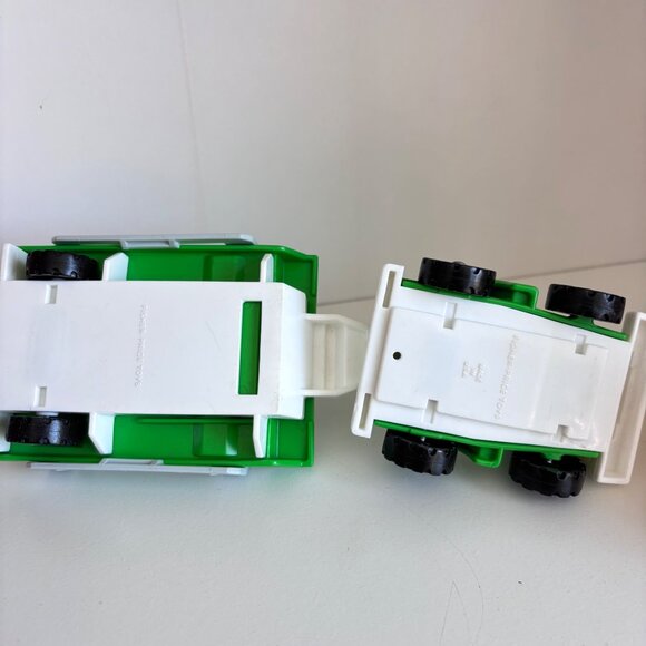 Vtg Fisher-Price Little People Helicopter Pad Truck Trailer Set Worker Pilot Lot - Picture 8 of 9